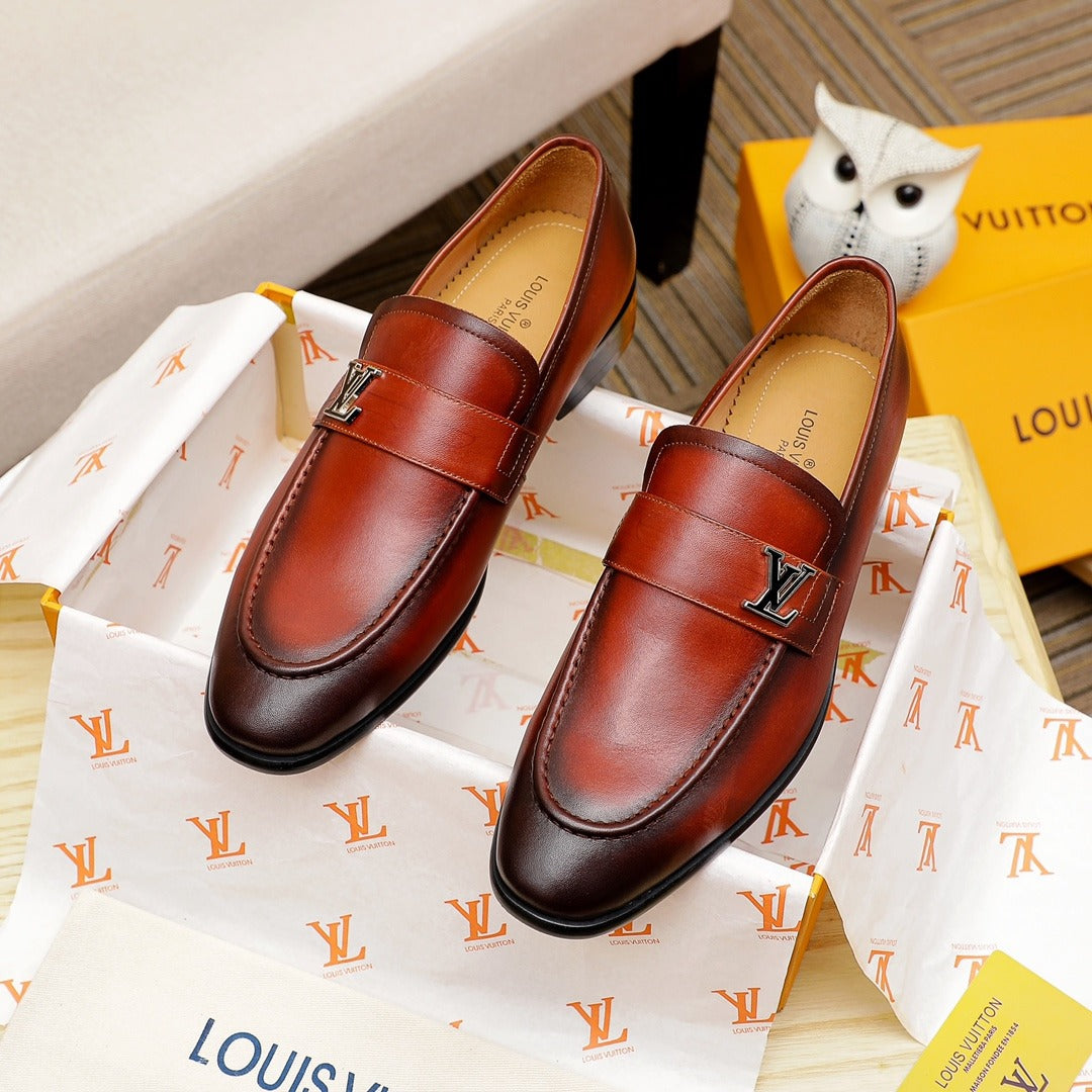 Кафяви обувки Louis Vuitton