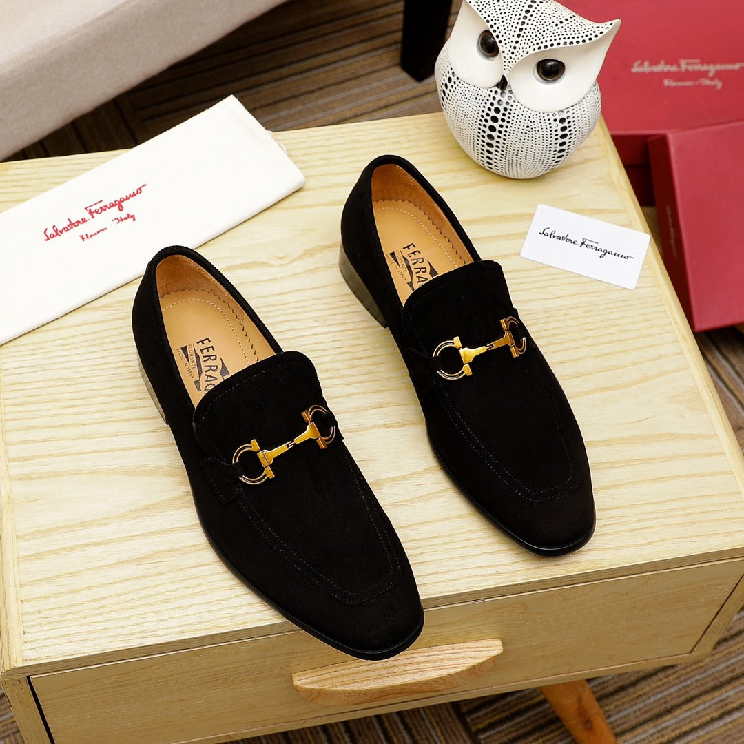 Черни обувки Ferragamo