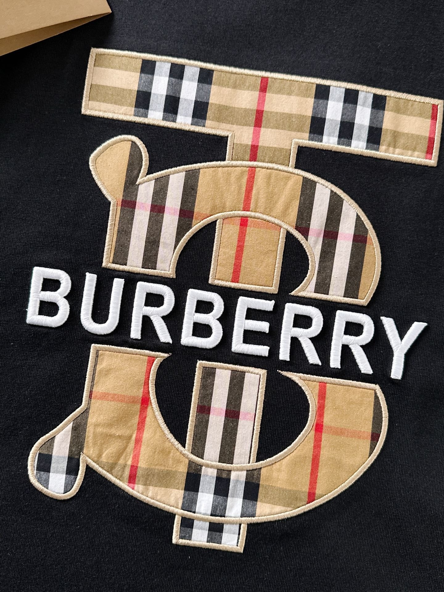 Черна тениска Burberry