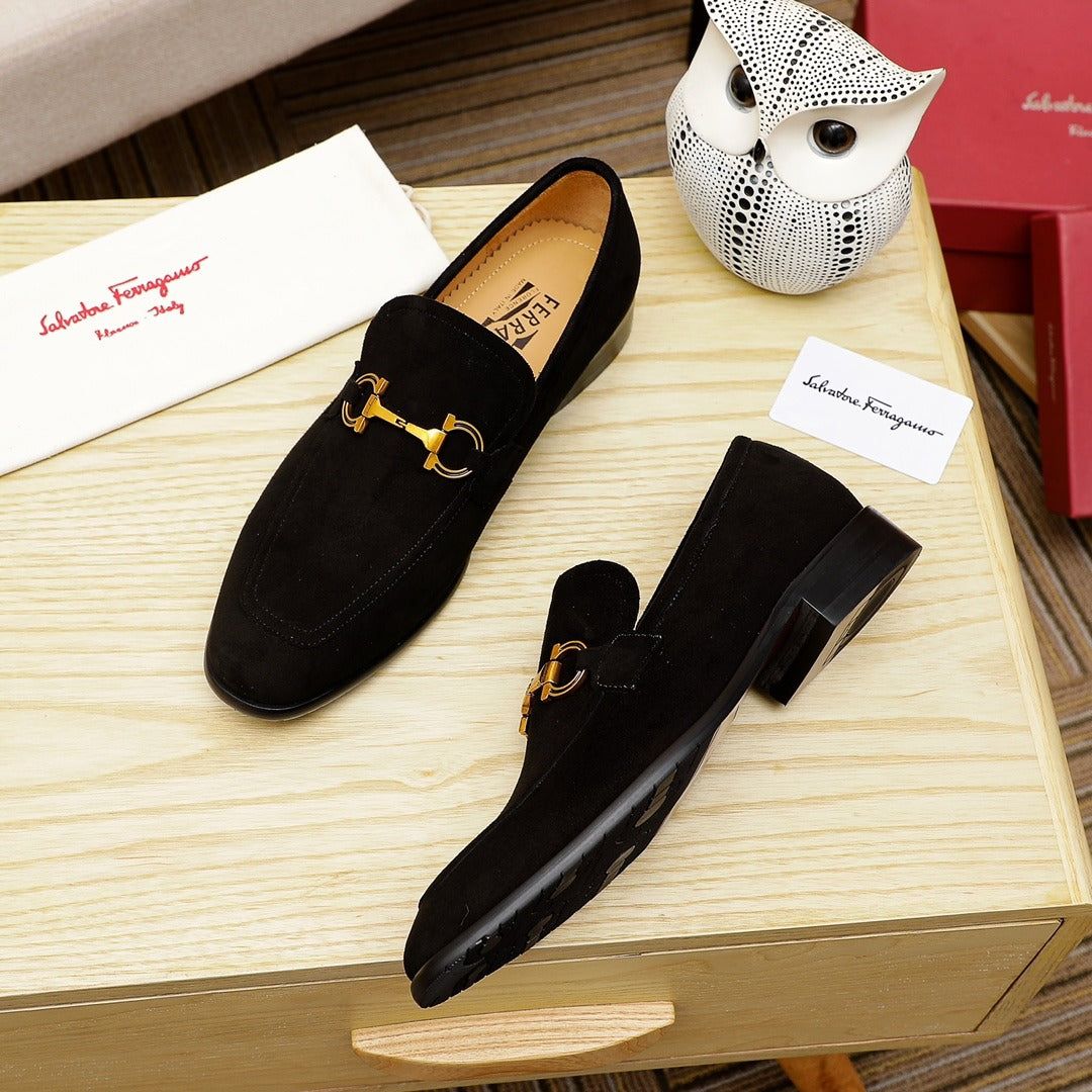 Черни обувки Ferragamo
