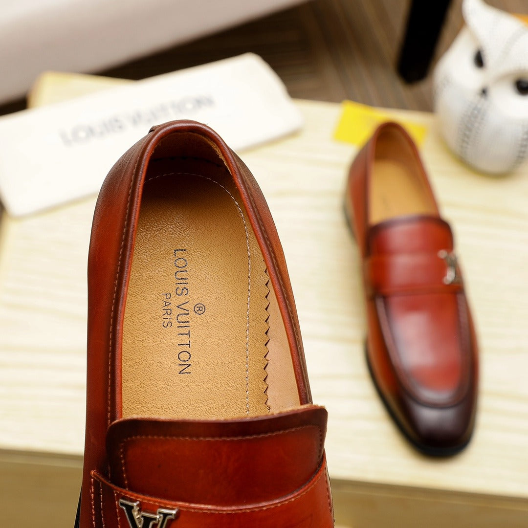 Кафяви обувки Louis Vuitton