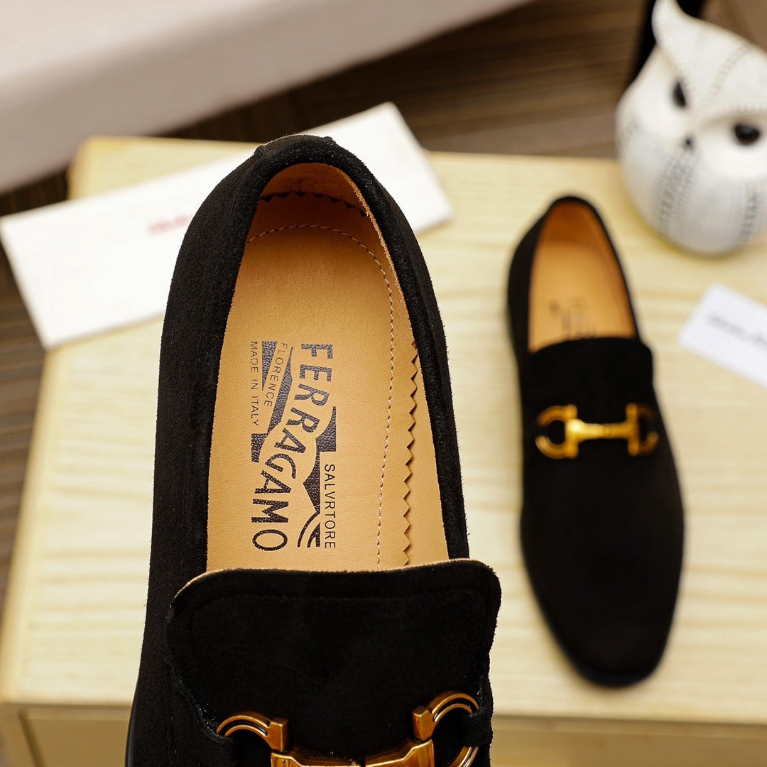 Черни обувки Ferragamo