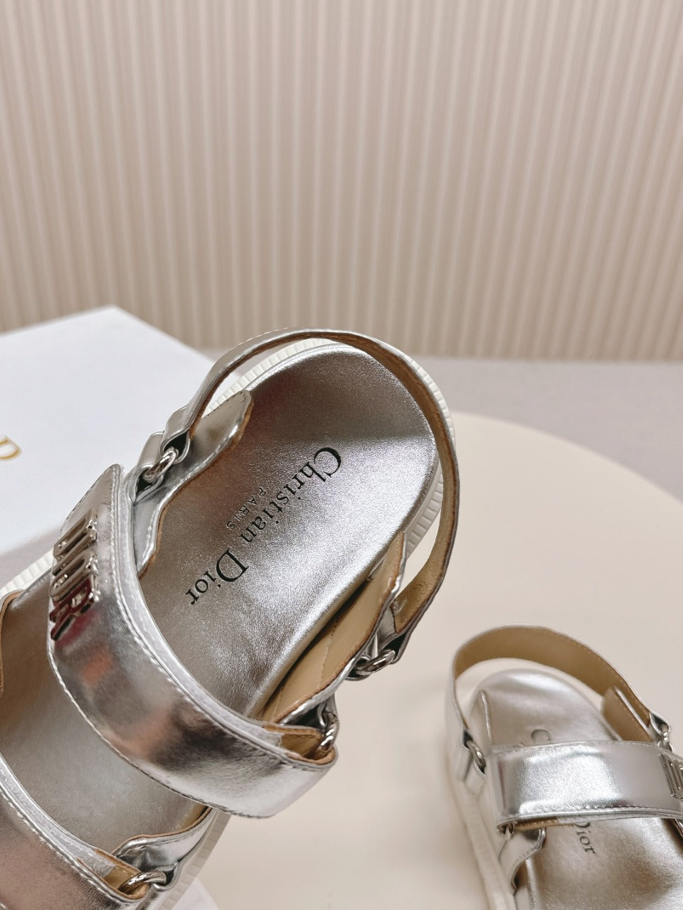 Сребърни сандали Dior